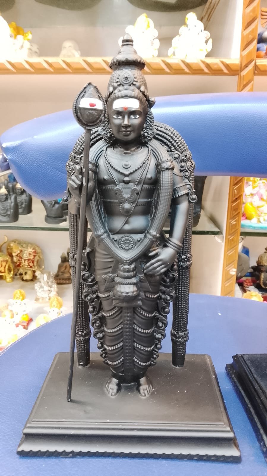 Idols & Statues 1