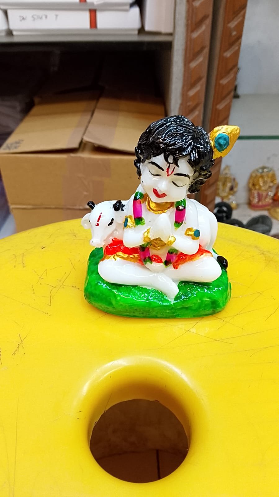 Idols & Statues 40