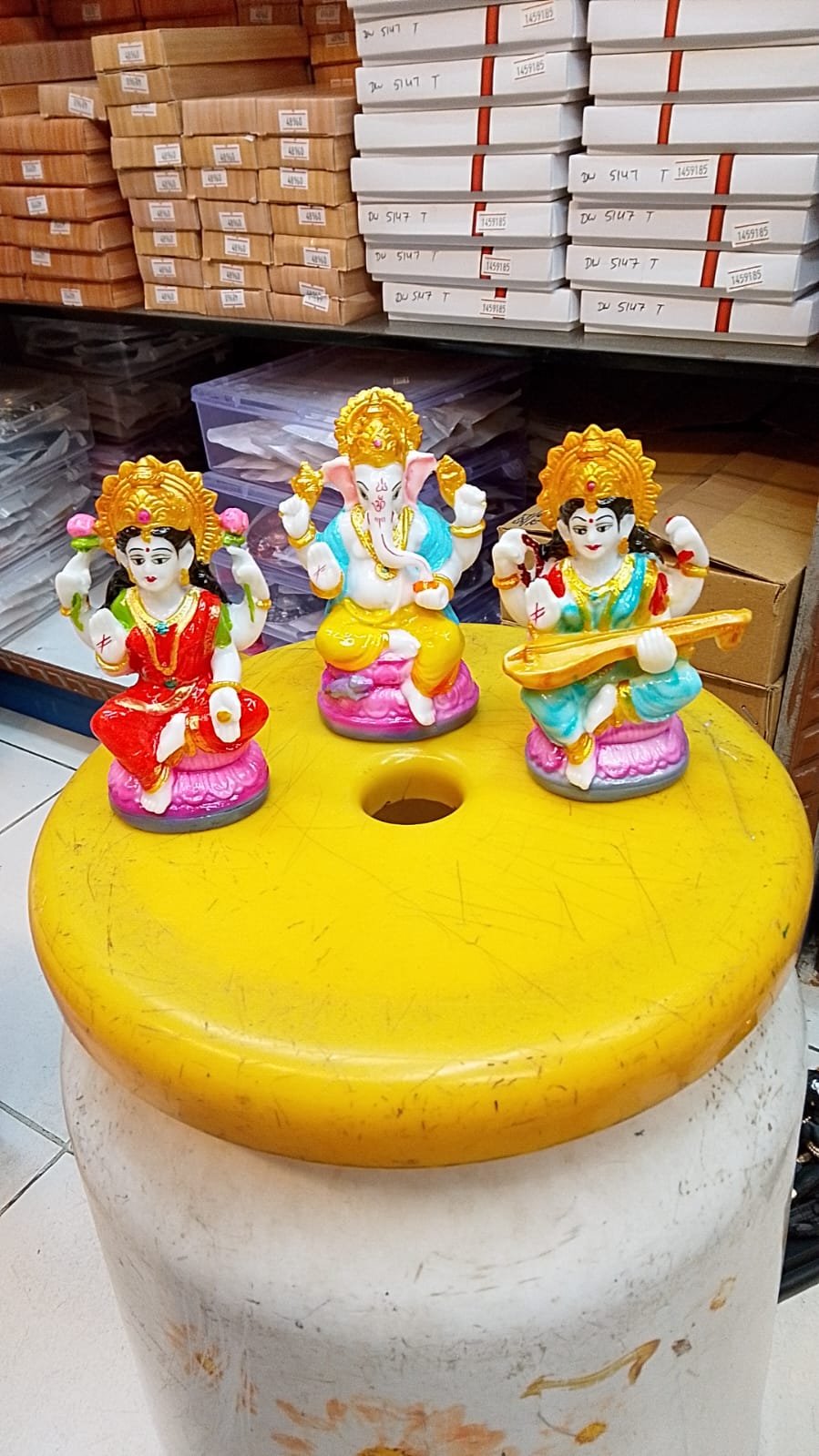 Idols & Statues 44