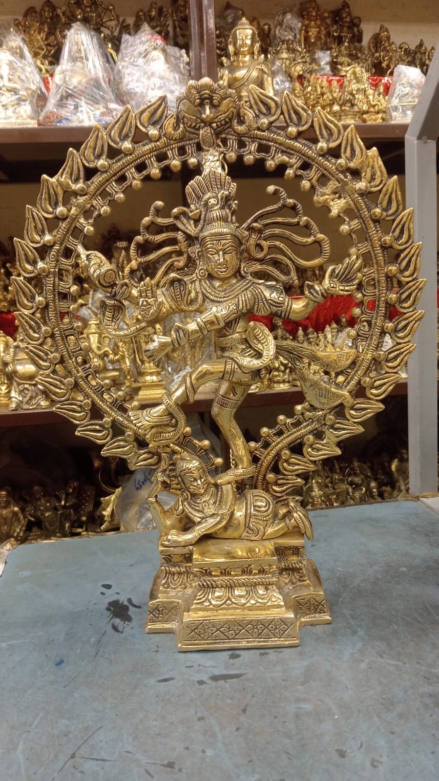 Idols & Statues 65