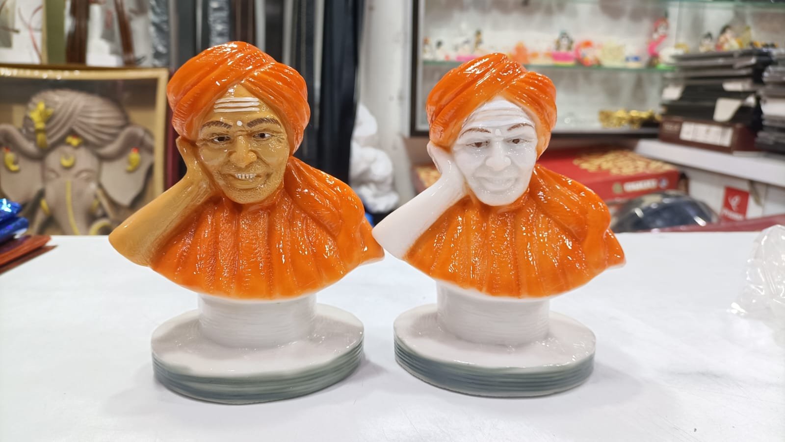 Idols & Statues 86