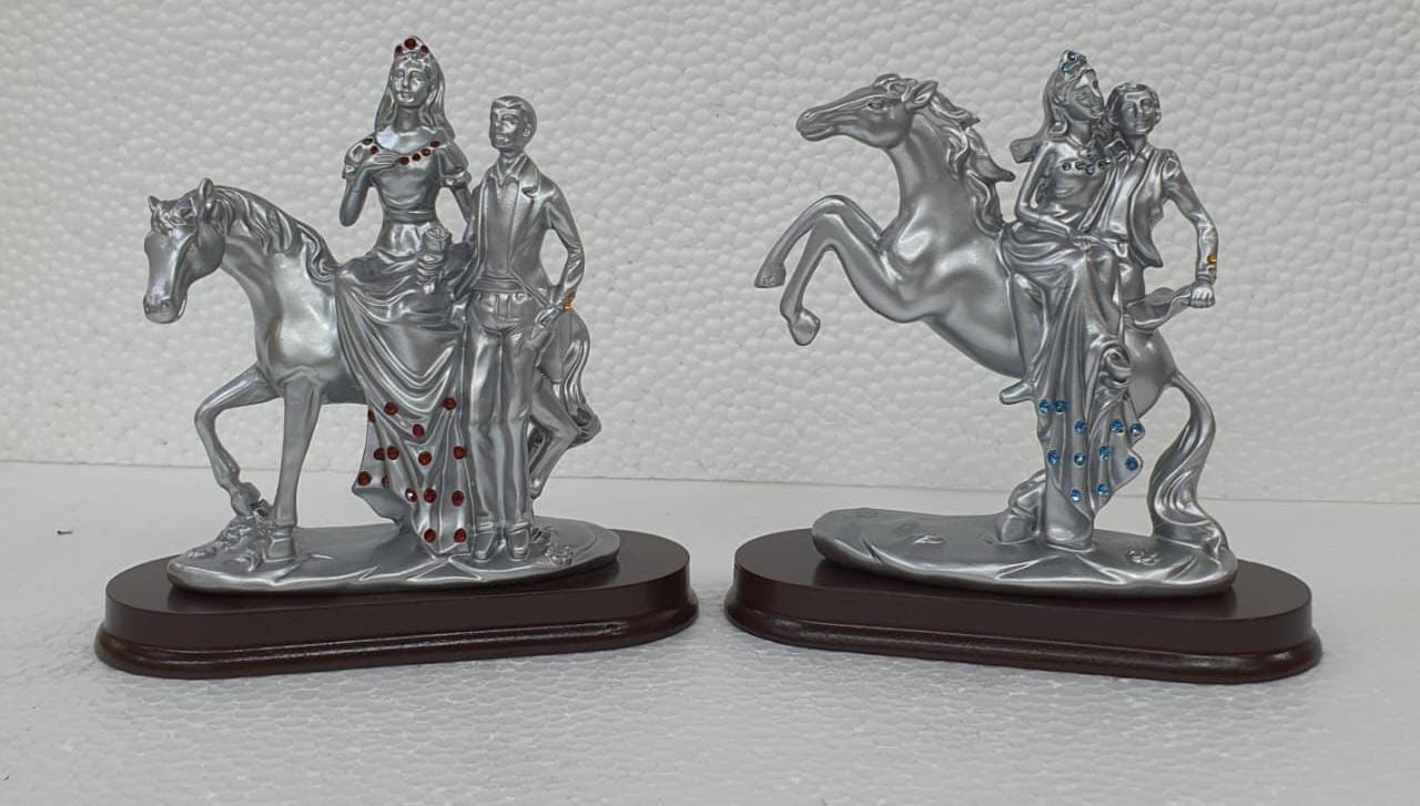 Showpieces 5